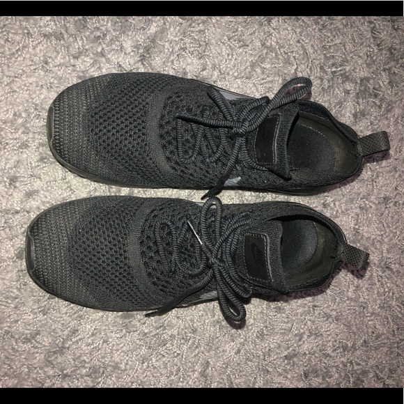 Nike Air Max Thea Ultra Flyknit - Picture 3 of 4